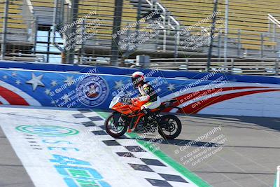 media/Aug-27-2022-Fastrack Riders (Sat) [[c588535105]]/Level 1/Session 1 Start Finish/
